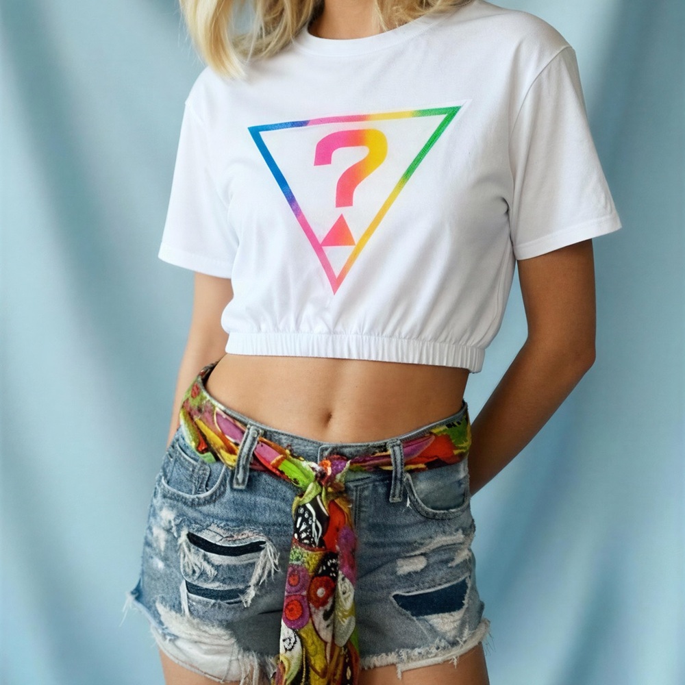 ‎Y2K Guess Originals 1981 White Crop Top -- XS
